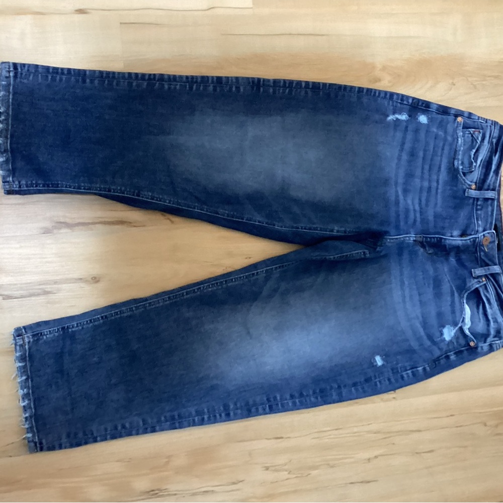 Women's Distressed Blue Cropped Jeans Edgely 14